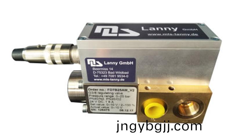 數控光纖激光切割機,數控光(guang)纖激光切割機多少錢一檯,大型光纖激光切割機多(duo)少錢(qian)一檯