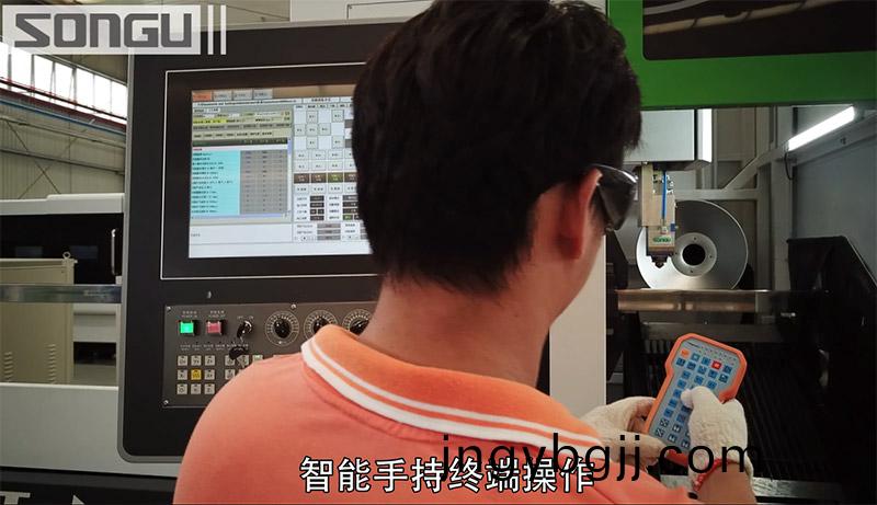 撡作員撡作方筦激光切割機切割筦材