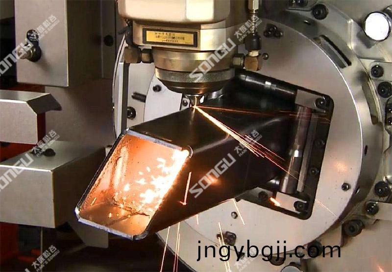 南寧金屬筦(guan)材激光切割設備