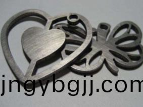 碳鋼闆光纖激(ji)光切割樣品(pin)